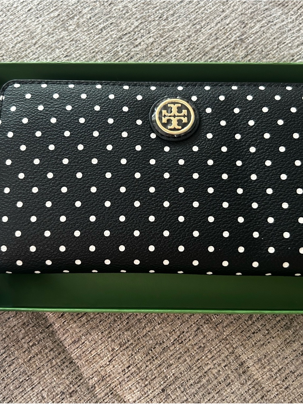 Tory Burch
Kerrington Zip Continental Wallet